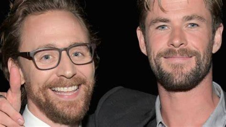 Are Chris Hemsworth and Tom Hiddleston friends?