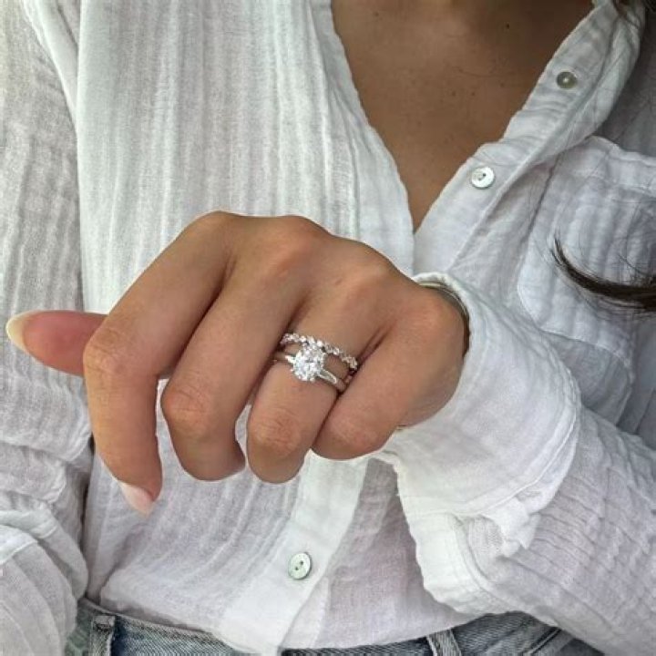 Is silver OK for an engagement ring?